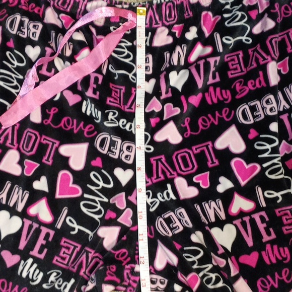 Bobbie Brooks Pajama Bottoms - Pink and Black I Love My Bed With Hearts Print 1X - Picture 8 of 11